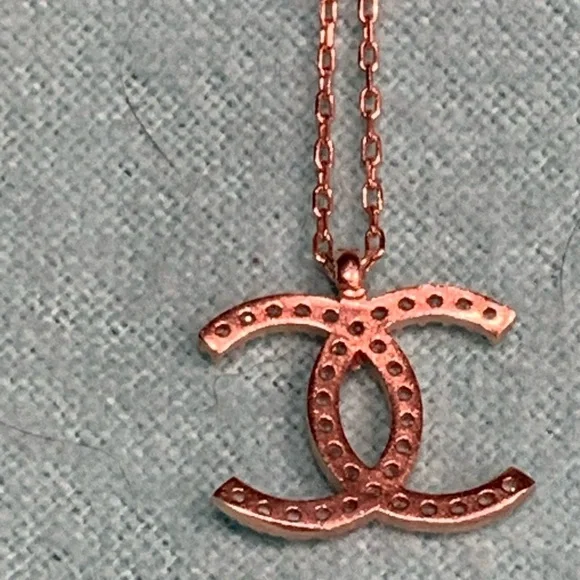 Brand new , rare Rose Gold Crystal  Necklace, great for Holidays gift - Picture 7 of 14